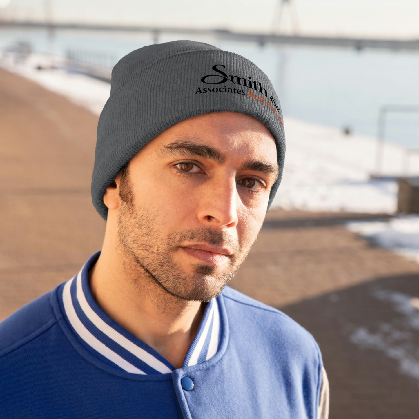 Smith & Associates Knit Beanie