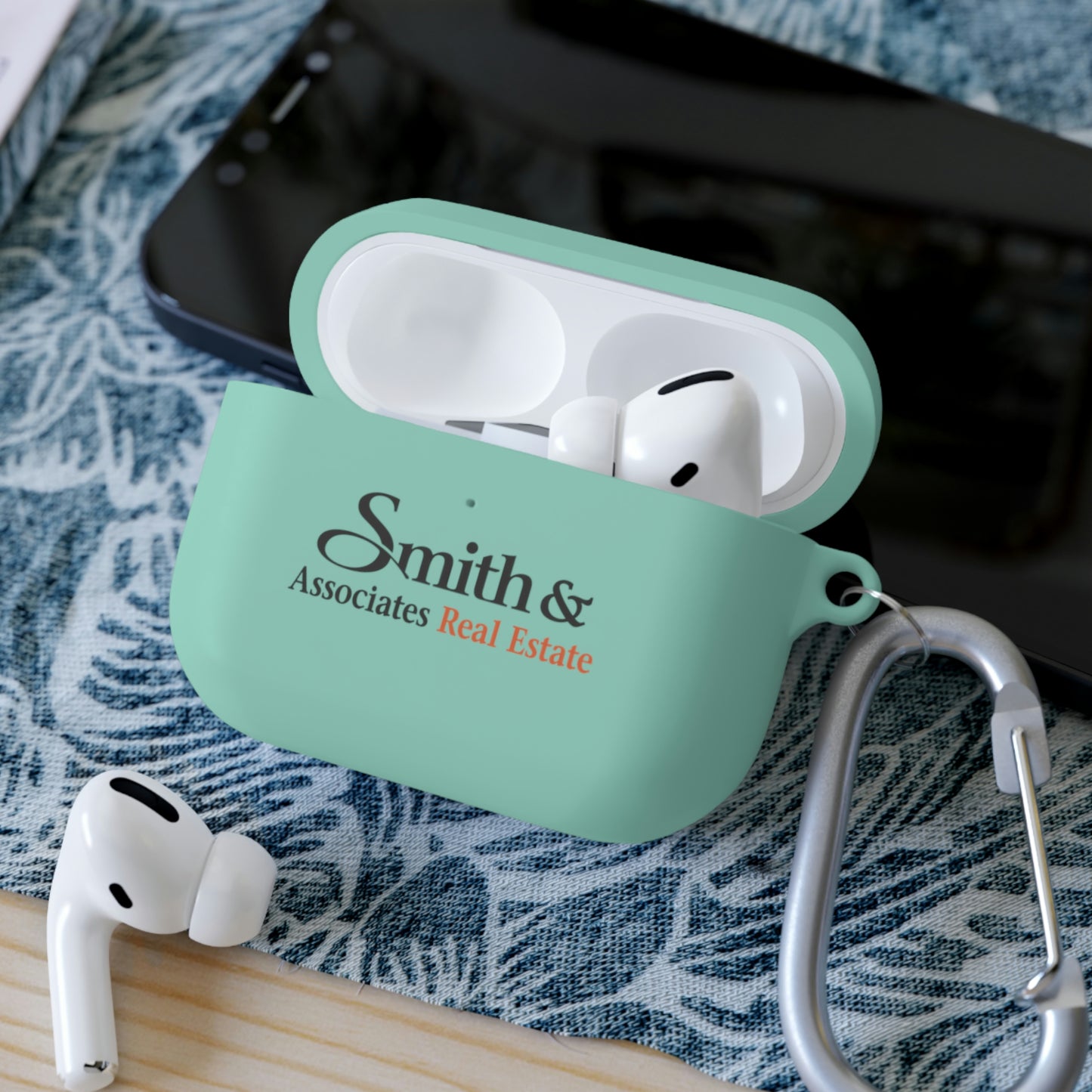 Smith & Associates AirPods and AirPods Pro Case Cover