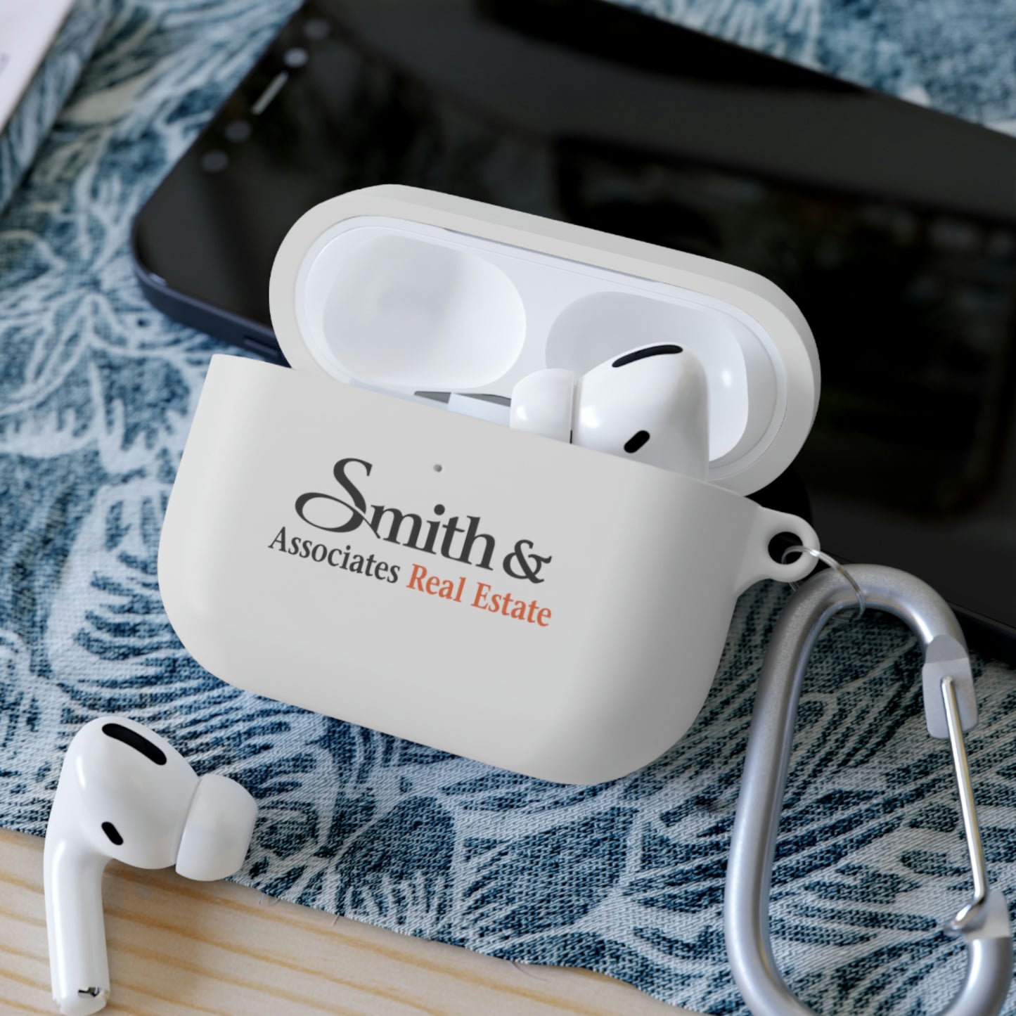 Smith & Associates AirPods and AirPods Pro Case Cover